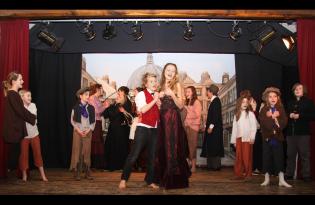 <em>Oliver!</em> Article Photo - 